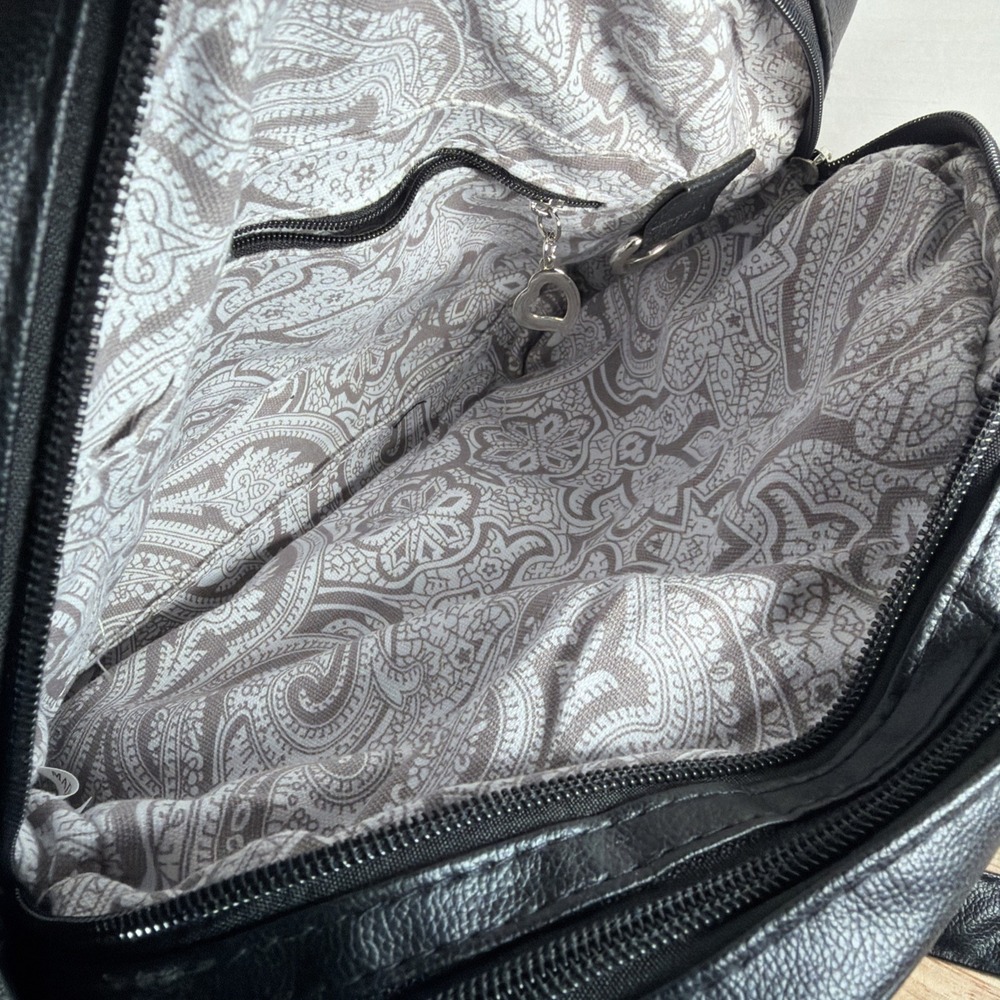 Bella Russo Large Handbag Tassel Black Quilted Shoulder Bag Vegan Leather Heart - Picture 12 of 12